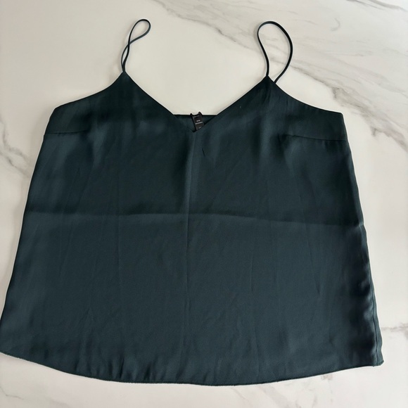 Express Deep Green Women's Camisole Top sz M - Picture 2 of 8
